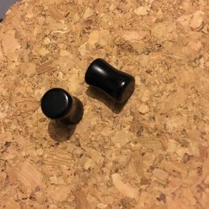 2g stone saddle plugs